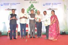 लोकसत्ता व म. प्र. नि. मंडळ यांच्या संयुक्त विद्यमाने पर्यावरण पूरक घरगुती गणेश उत्सव स्पर्धा २०२४